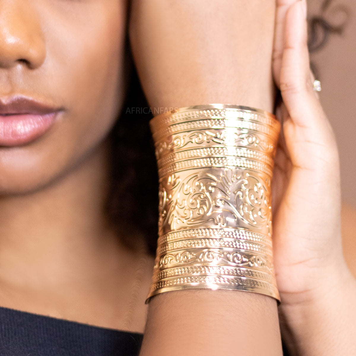 African style Bangle Cuff Bracelet - Flower - Gold – AfricanFabs