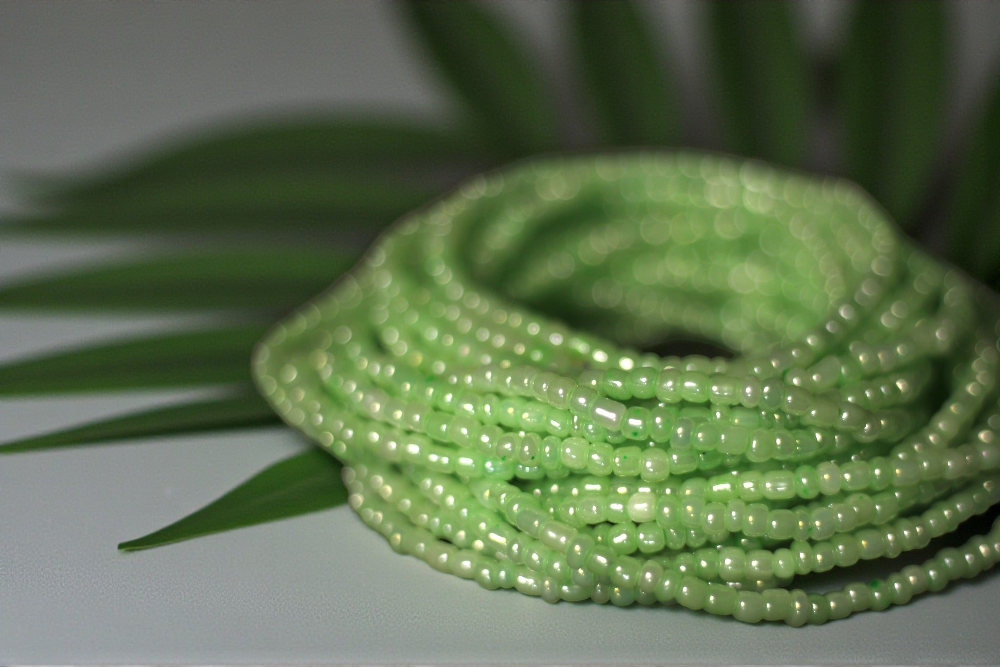 Waist Beads / African Hip Chain - AKUGBE - Mint green (elastic