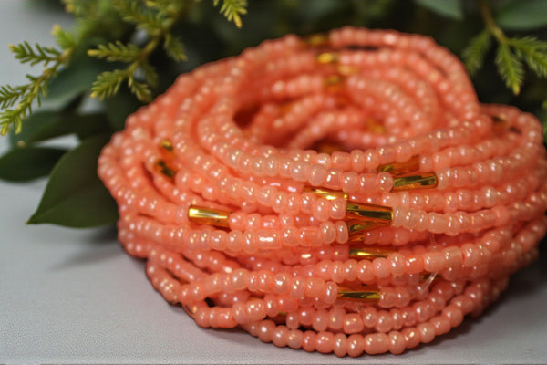 Waist Beads / African Waist Chain - OSAZE - Peach / gold (elastic)