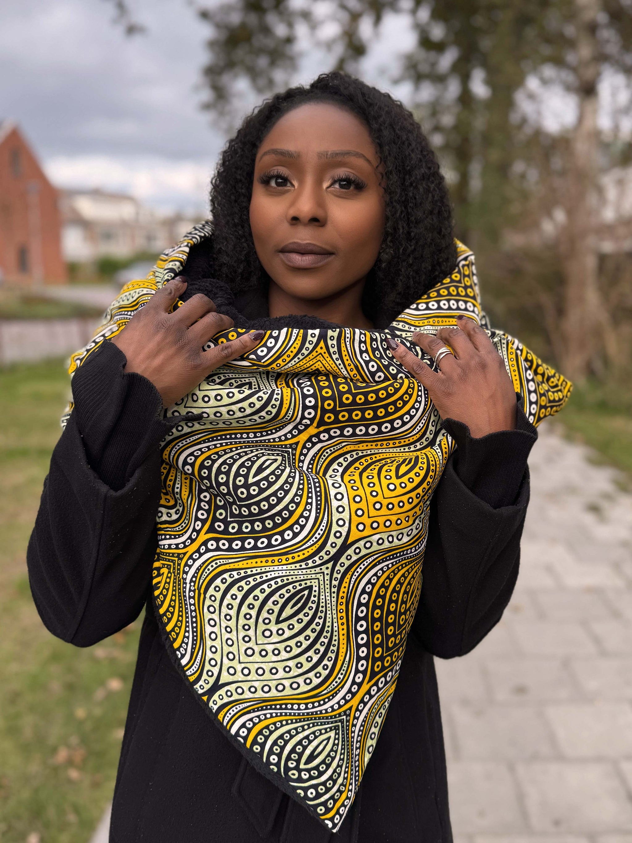 African print Winter scarf for Adults Unisex - Yellow Waves